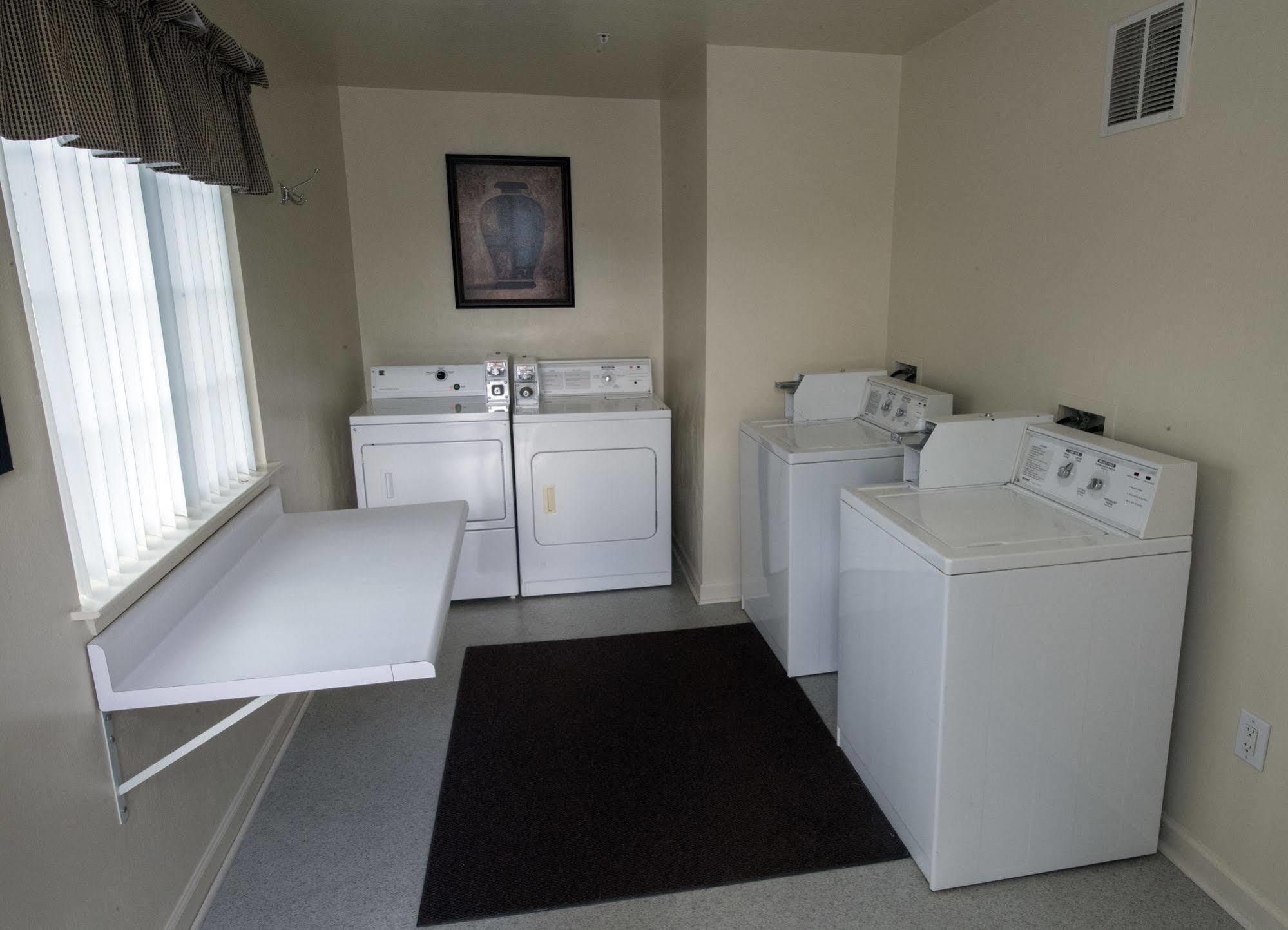 Affordable Corporate Suites Of Линчберг Экстерьер фото